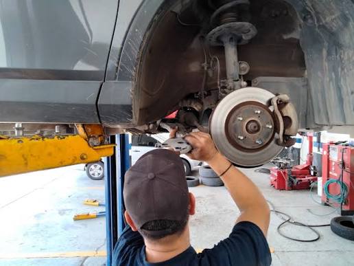 Frenos y Suspensión